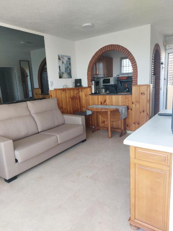 Lovely Apartment In Torremolinos Views Of The Sea, Pool, Terrace, Sofa Bed And Fully Equipped Kitchen Exteriér fotografie